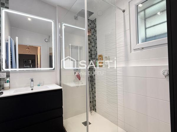 DUPLEX DEUX CHAMBRES AVEC BALCON