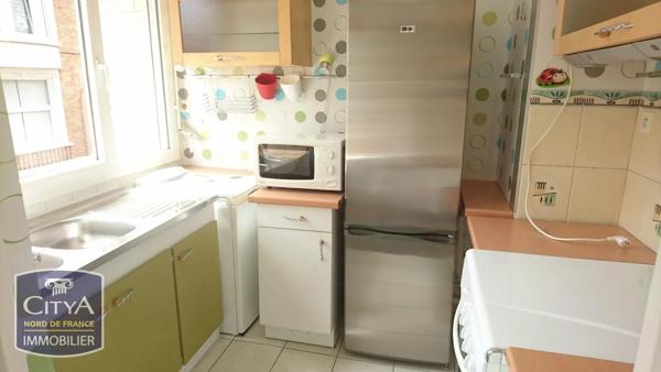 Appartement à louer 2 pièces 46.89m² Valenciennes (59300)