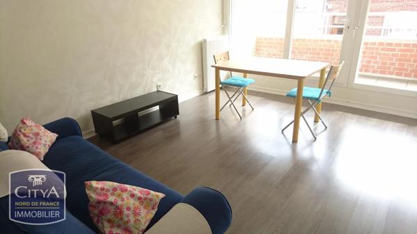 Appartement à louer 2 pièces 46.89m² Valenciennes (59300)