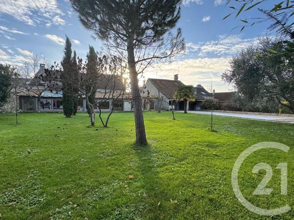 Maison à vendre  11 pièces - 249,09 m2 PRINGY - 77