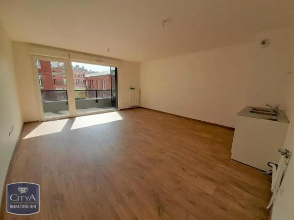 Appartement à louer 3 pièces 64.5m² Lille (59000)