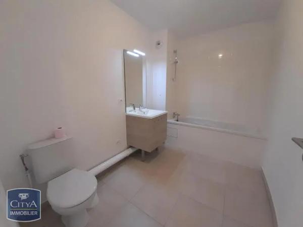 Appartement à louer 3 pièces 64.5m² Lille (59000)