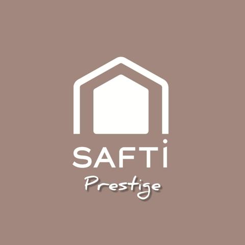 Superbe maison ancienne dans le centre d'Avoine.