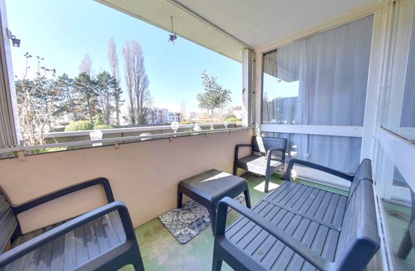 F4 proche gare - 2 Balcons - Résidence avec ascenseur - 2 parkings