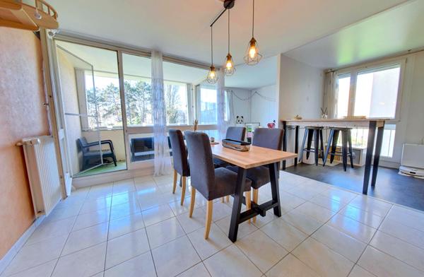 F4 proche gare - 2 Balcons - Résidence avec ascenseur - 2 parkings