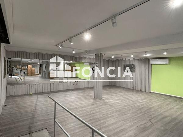 À vendre Local commercial 480 m² - Digne-les-bains 04000