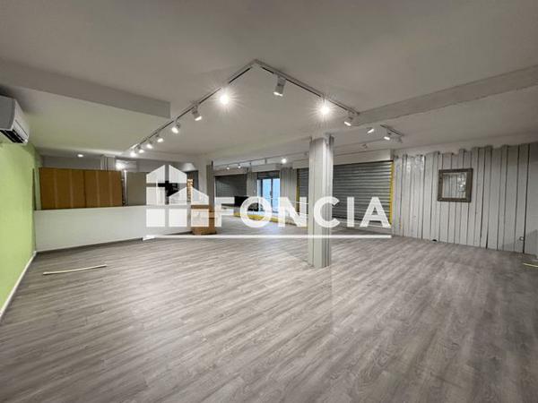 À vendre Local commercial 480 m² - Digne-les-bains 04000