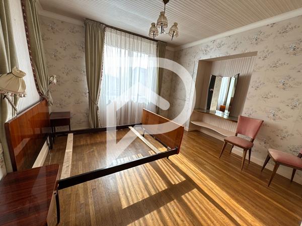 Maison 6 pièces 138.99 m2