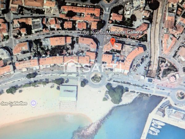 NOUVEAUTE, appartement situé à 50 m du bord de mer et de la promenade des Bains, loggia, grenier