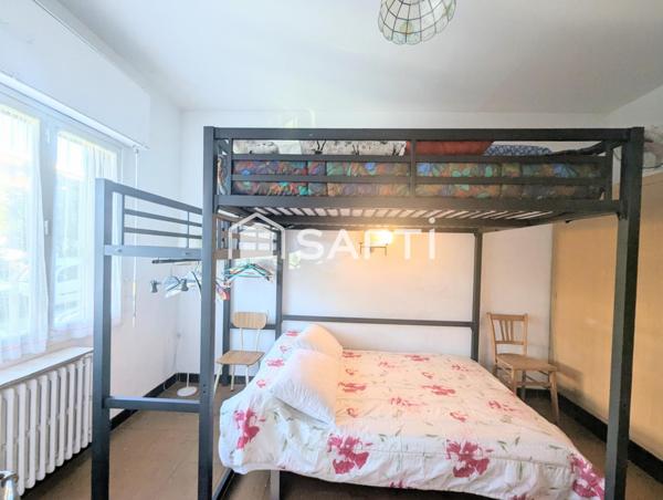 NOUVEAUTE, appartement situé à 50 m du bord de mer et de la promenade des Bains, loggia, grenier