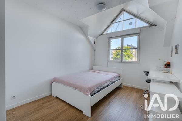 Maison à vendre 6 pièces 119 m² Carrières-sur-Seine