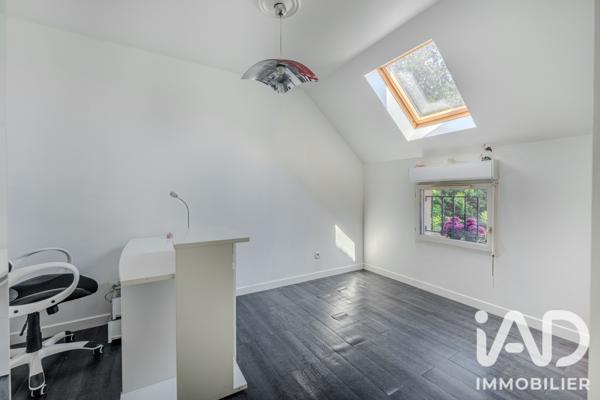 Maison à vendre 6 pièces 119 m² Carrières-sur-Seine