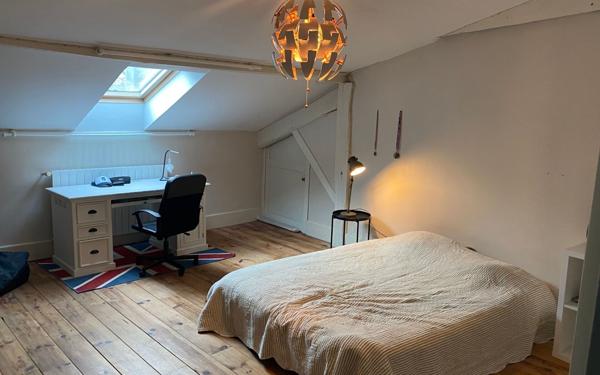 Maison à vendre    6 pièces •  Roquefort