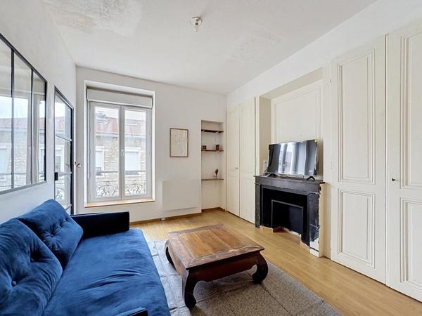 T2 – RENOVE – MEUBLE – 45 m² – 69600 – OULLINS