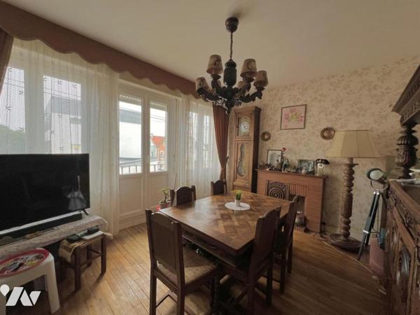 Quartier Carnel - grande maison avec possibilité de faire 3 appartements 