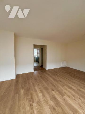 APPARTEMENT T4 RENOVE ENTRE LE CENTRE VILLE ET LA GARE