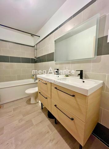 Appartement à ANGERS, 49000 - 5 pièces 92m²