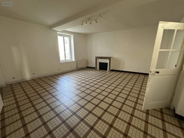 Maison à vendre à Noyant-Villages dans le Maine-et-Loire (49490), ref : 49046/838