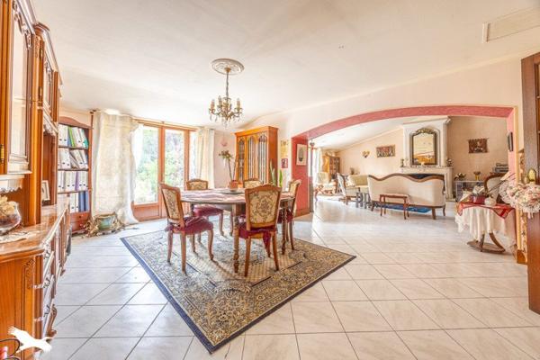 Maison à vendre |  Anais |  7 pièces | 284 m²