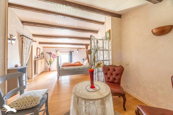 Maison à vendre |  Anais |  7 pièces | 284 m²