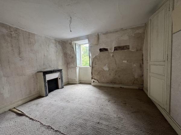 Maison à vendre |  Orval |  6 pièces | 107 m²