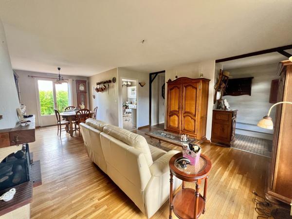 Charmante maison de plain pied, 3 chambres et son jardin clos de 550 m²