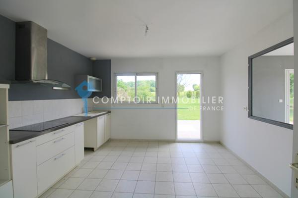 Maison 6 pièce(s) 5 chambre(s) 150 m²