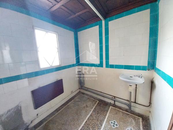 Maison à vendre T9 - BLOIS - Proche gare, demeure familiale avec jardin, vue sur Loire, remises et dépendance