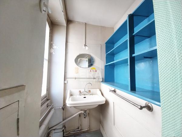 Maison à vendre T9 - BLOIS - Proche gare, demeure familiale avec jardin, vue sur Loire, remises et dépendance