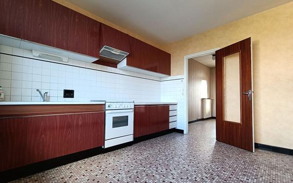 Maison à louer    4 pièces •  Decize