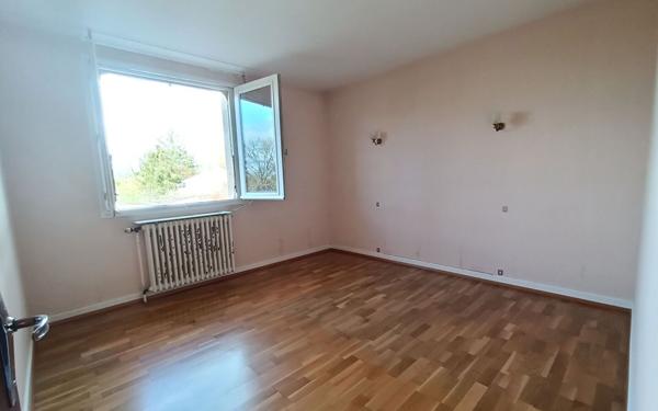 Maison à louer    4 pièces •  Decize