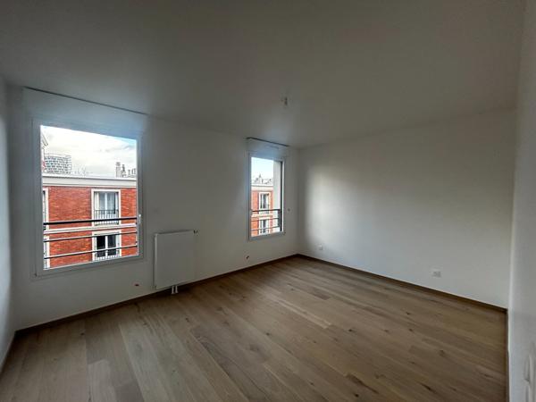 Appartement F4 NEUF avec 2 places de PARKING + LOGGIA