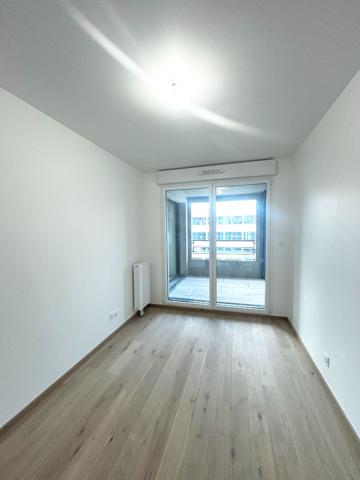 Appartement F4 NEUF avec 2 places de PARKING + LOGGIA