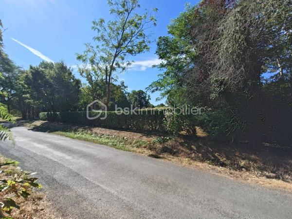 Terrain de 3 629 m²