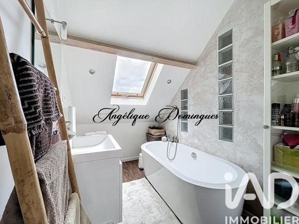 Maison à vendre 8 pièces 172 m² Mézières-sur-Seine