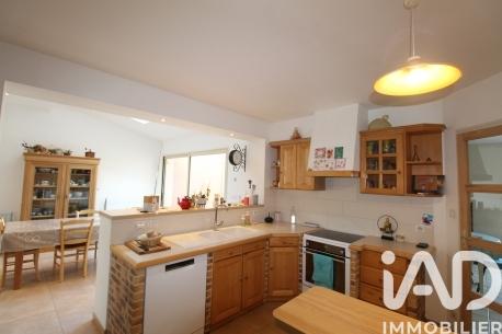 Maison à vendre 7 pièces 147 m² Yvré-l'Évêque