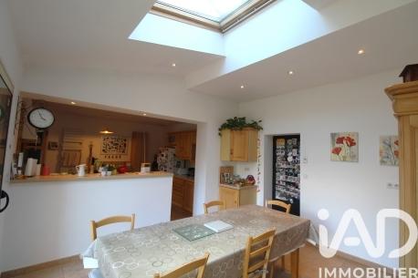 Maison à vendre 7 pièces 147 m² Yvré-l'Évêque