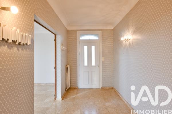 Maison à vendre 6 pièces 131 m² Vouillé