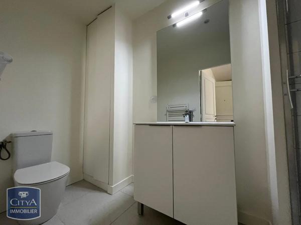 Appartement à louer 1 pièce 24.7m² Saintes (17100)