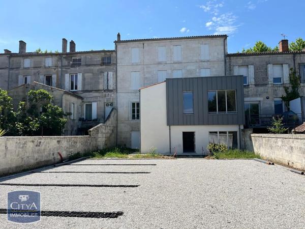 Appartement à louer 1 pièce 24.7m² Saintes (17100)
