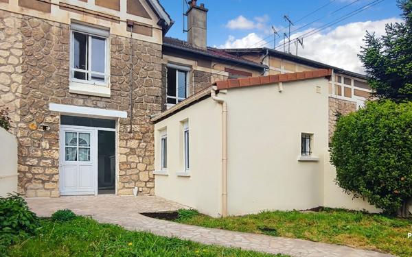 Maison à louer    3 pièces • 77 m2 Pont-Sainte-Maxence