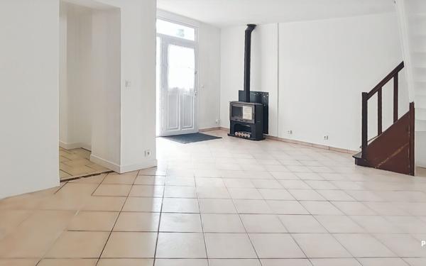 Maison à louer    3 pièces • 77 m2 Pont-Sainte-Maxence