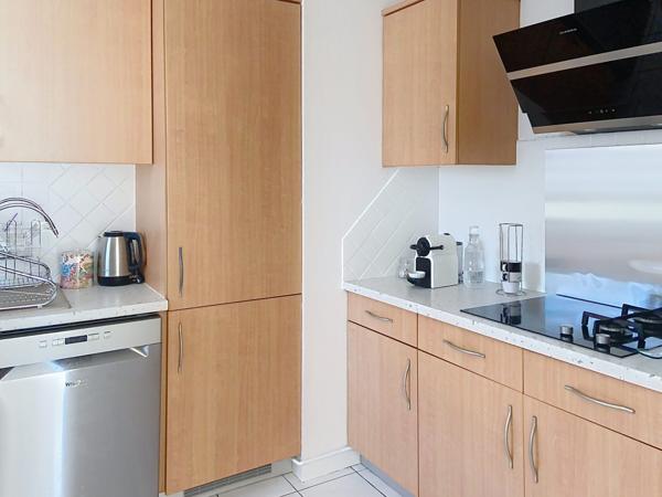 À vendre - Maison individuelle, 4 pièces située à Salon-de-Provence (13300)