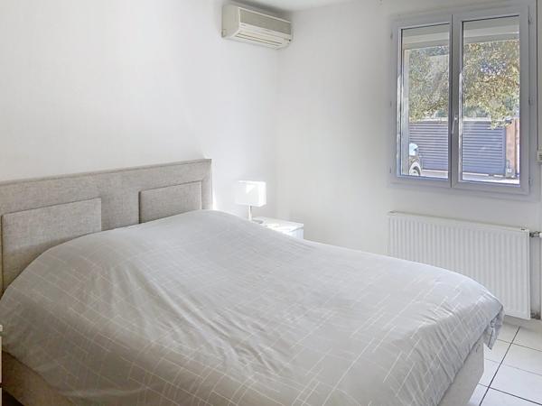 À vendre - Maison individuelle, 4 pièces située à Salon-de-Provence (13300)