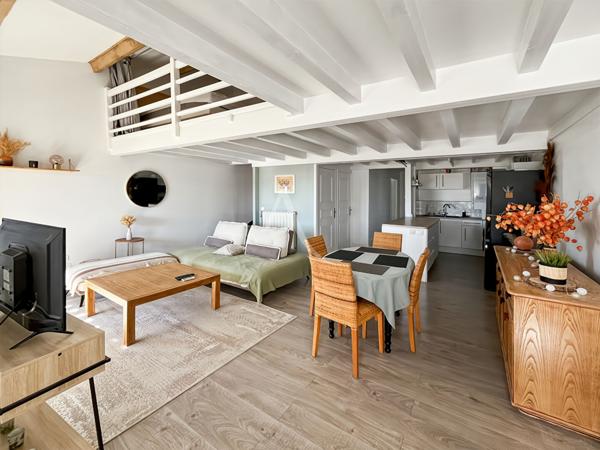 À louer - Appartement T3 meublé de 63 m² avec mezzanine, terrasse et balcon, 13190 Allauch