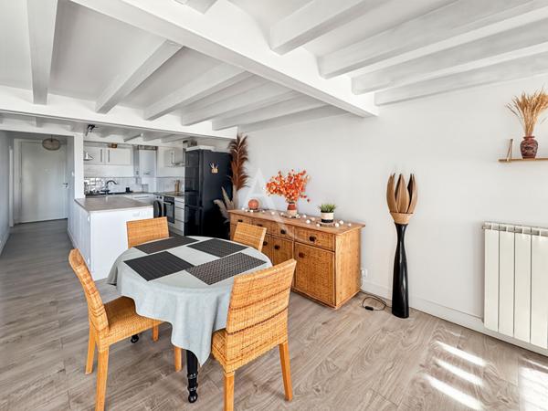 À louer - Appartement T3 meublé de 63 m² avec mezzanine, terrasse et balcon, 13190 Allauch