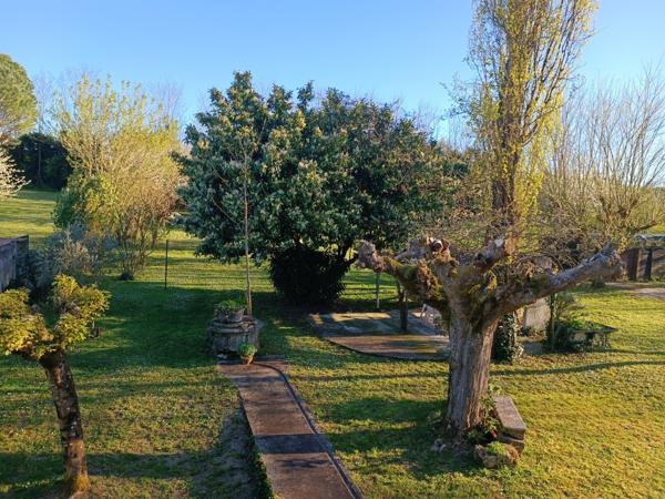 Maison  10 pièce(s) 156 m2