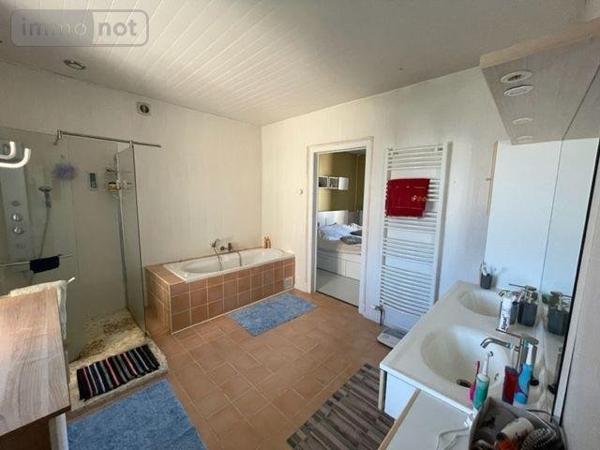 Maison individuelle à vendre à Le Val-d'Ajol dans les Vosges (88340), ref : 1006659   
Centre