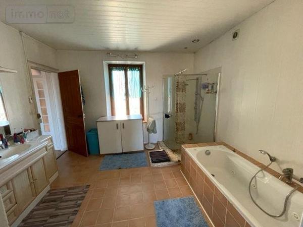 Maison individuelle à vendre à Le Val-d'Ajol dans les Vosges (88340), ref : 1006659   
Centre