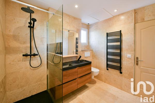 Maison à vendre 5 pièces 97 m² Saint-Maurice-en-Gourgois